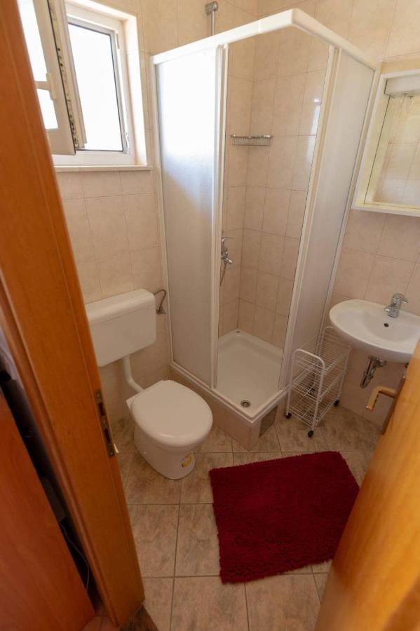 Apartments Elena Tucepi Ngoại thất bức ảnh