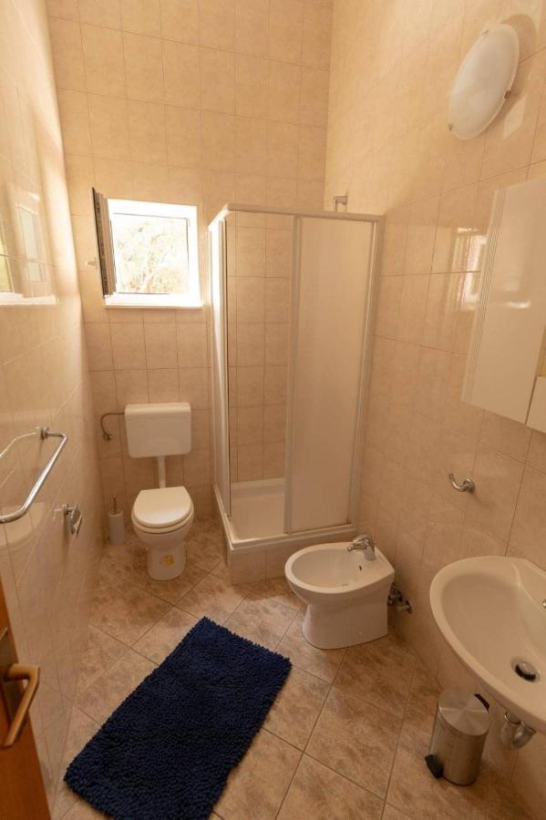 Apartments Elena Tucepi Ngoại thất bức ảnh