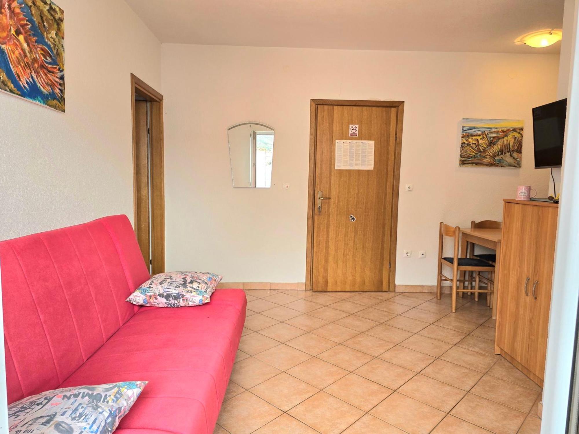 Apartments Elena Tucepi Ngoại thất bức ảnh